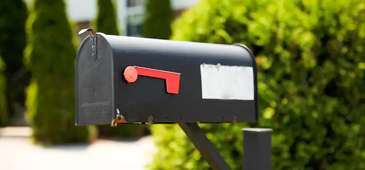 Secure Mailboxes for Packages Holyoke
